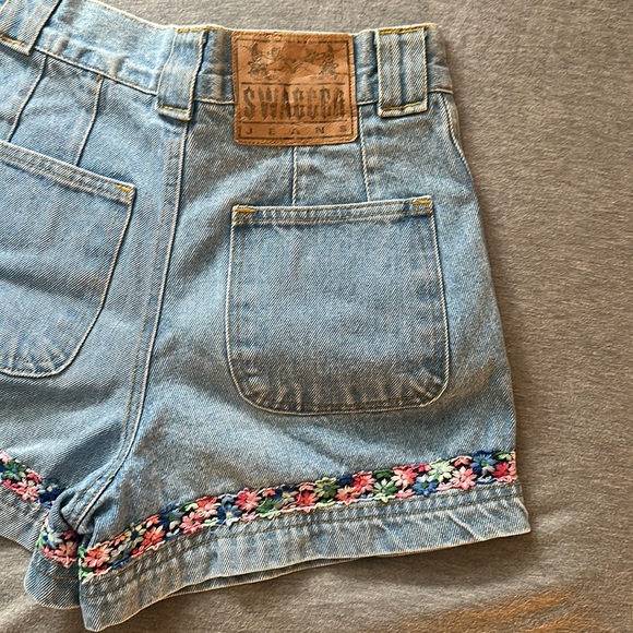 SOLD Vintage Swagger Jeans High Waisted Denim Shorts - Picture 7 of 16